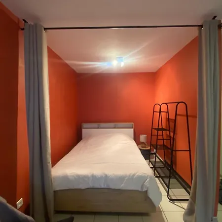 En Appartement *